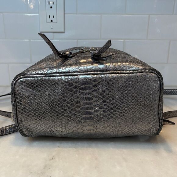 Michael Kors Backpack Bag Leather Purse Handbag Rhea Metallic Silver Snake Print main image 7